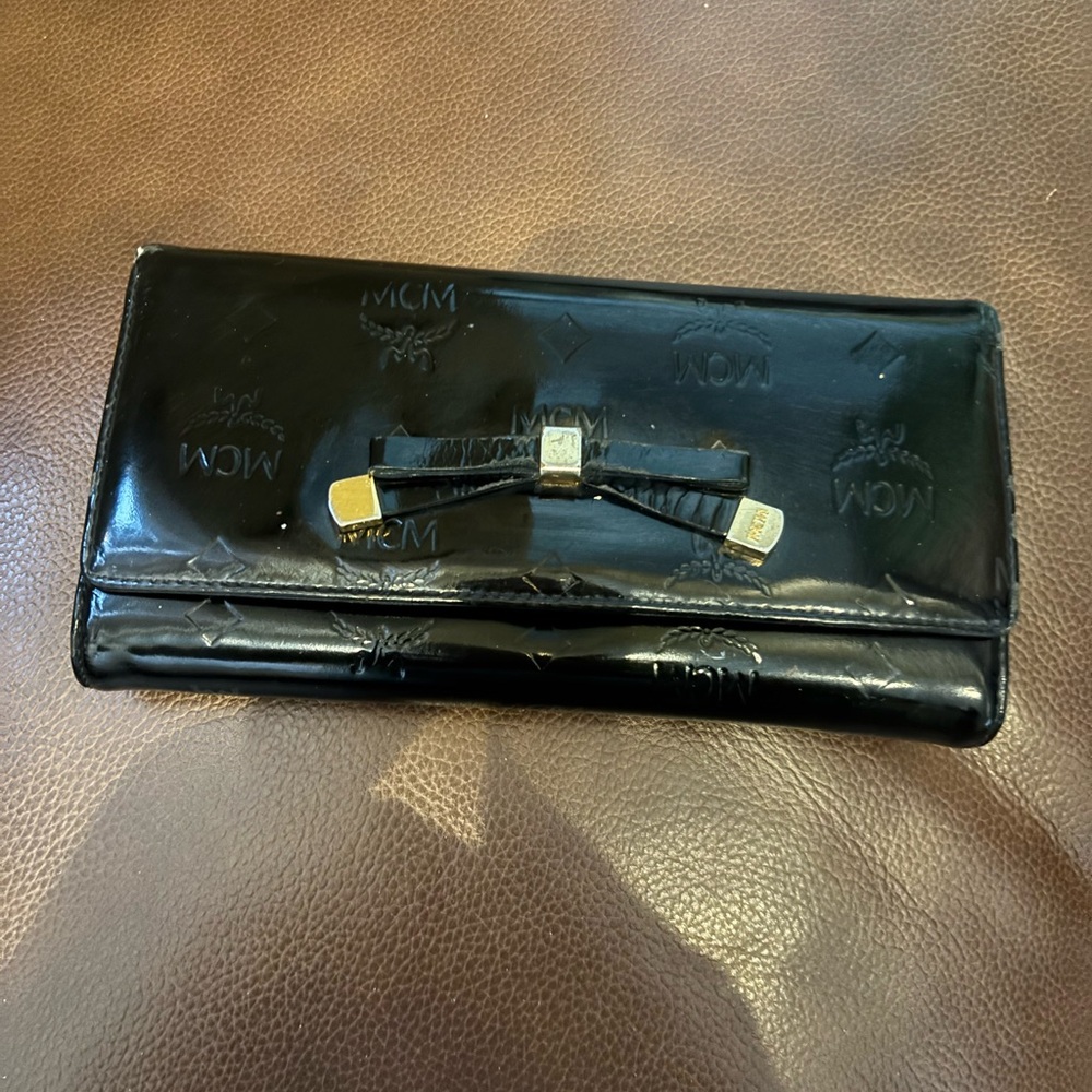 MCM Black Patent Embossed Leather Continental Wallet